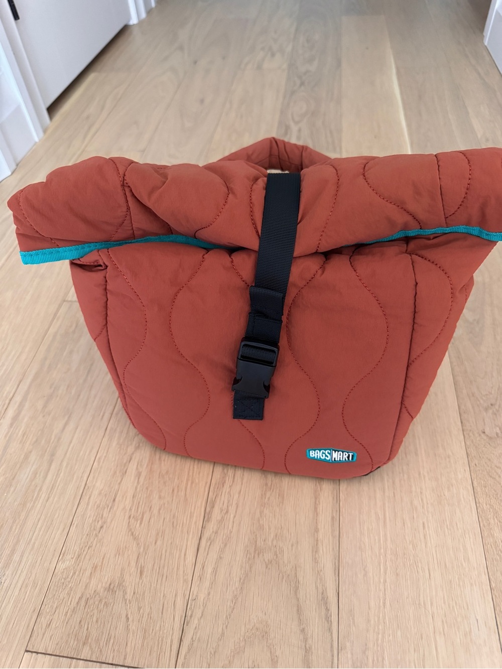 Bagsmart Quilted Roll-Top Women's Tote Bag in Rust